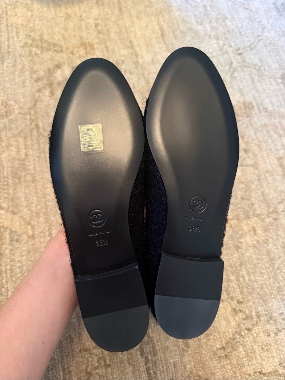 CHANEL Black Tweed 38.5 - Picture 4 of 7